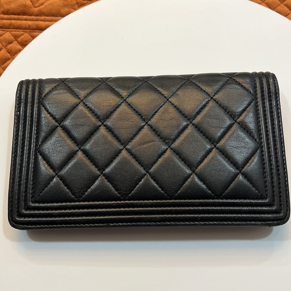 CHANEL BOY LONG WALLET IN BLACK LEATHER WITH GOLD HARDWEAR CERTIFICATE BRAND NEW - Picture 6 of 6